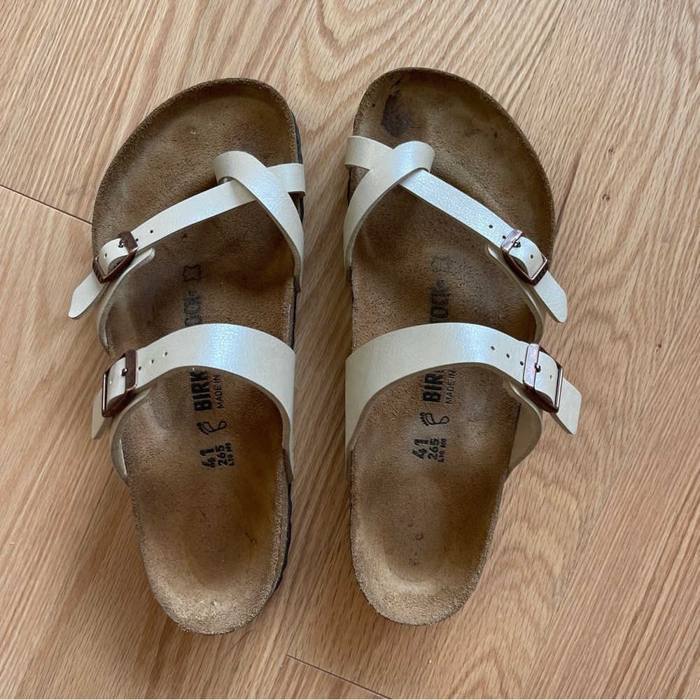Birkenstock Mayari Sandal in Pearl - Women’s Size 10